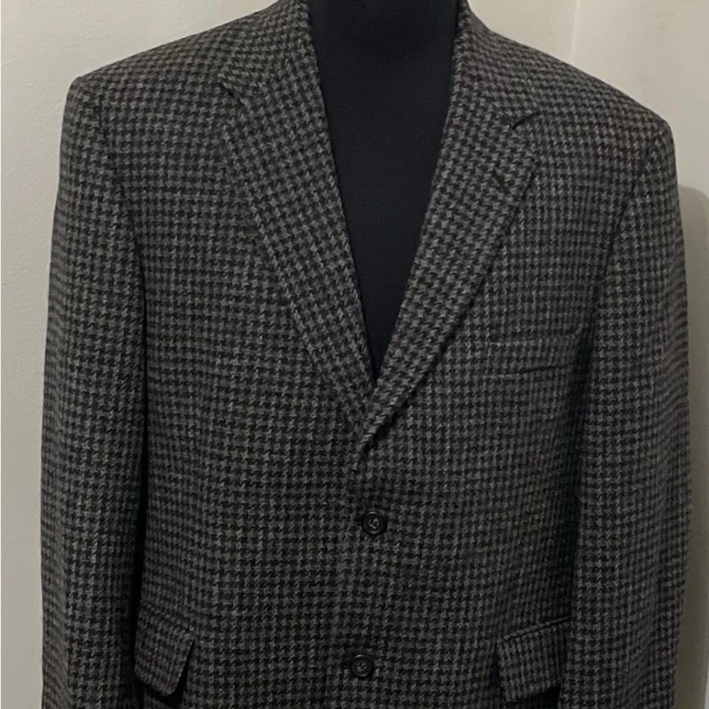 Vintage 100% wool Elegant Tweed Houndstooth Blazer in Black and brown